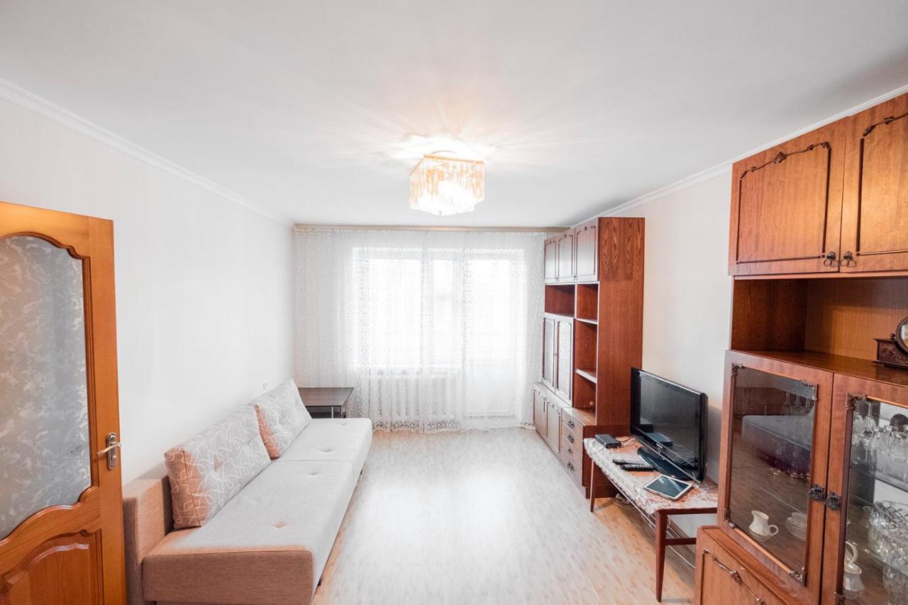 Apartment On Polevaya 44/12 Bohuszlav Kültér fotó