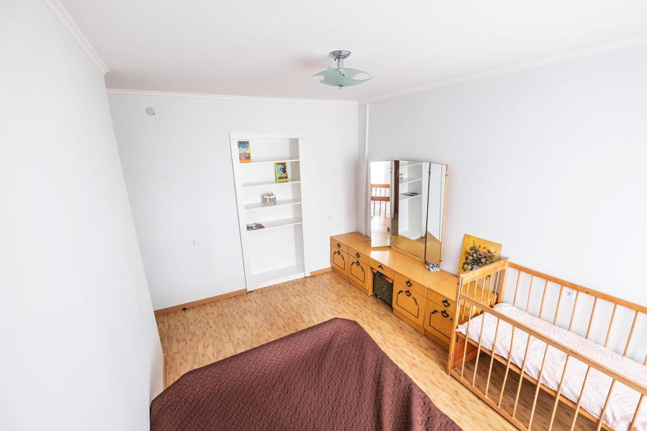 Apartment On Polevaya 44/12 Bohuszlav Kültér fotó