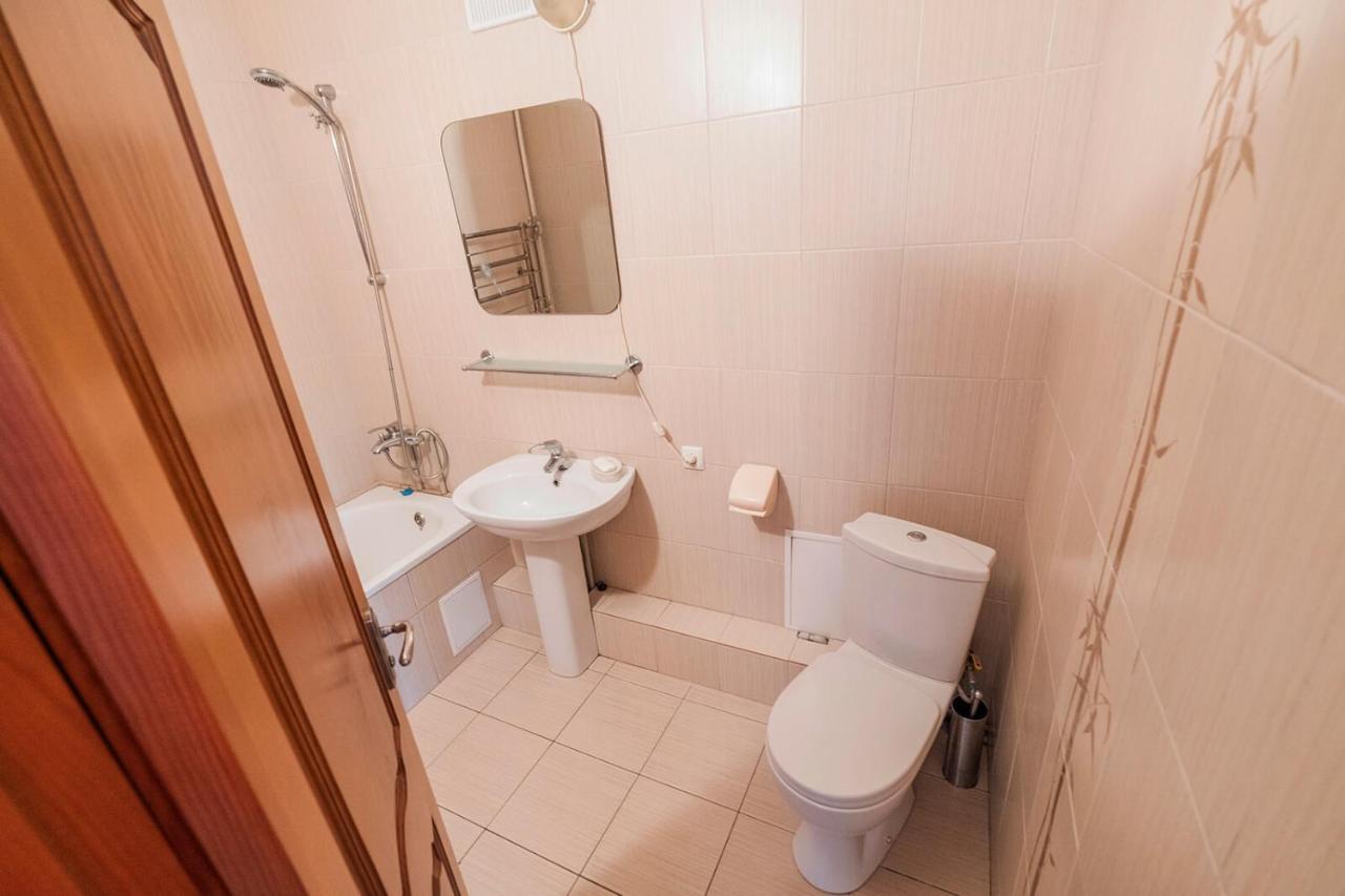 Apartment On Polevaya 44/12 Bohuszlav Kültér fotó