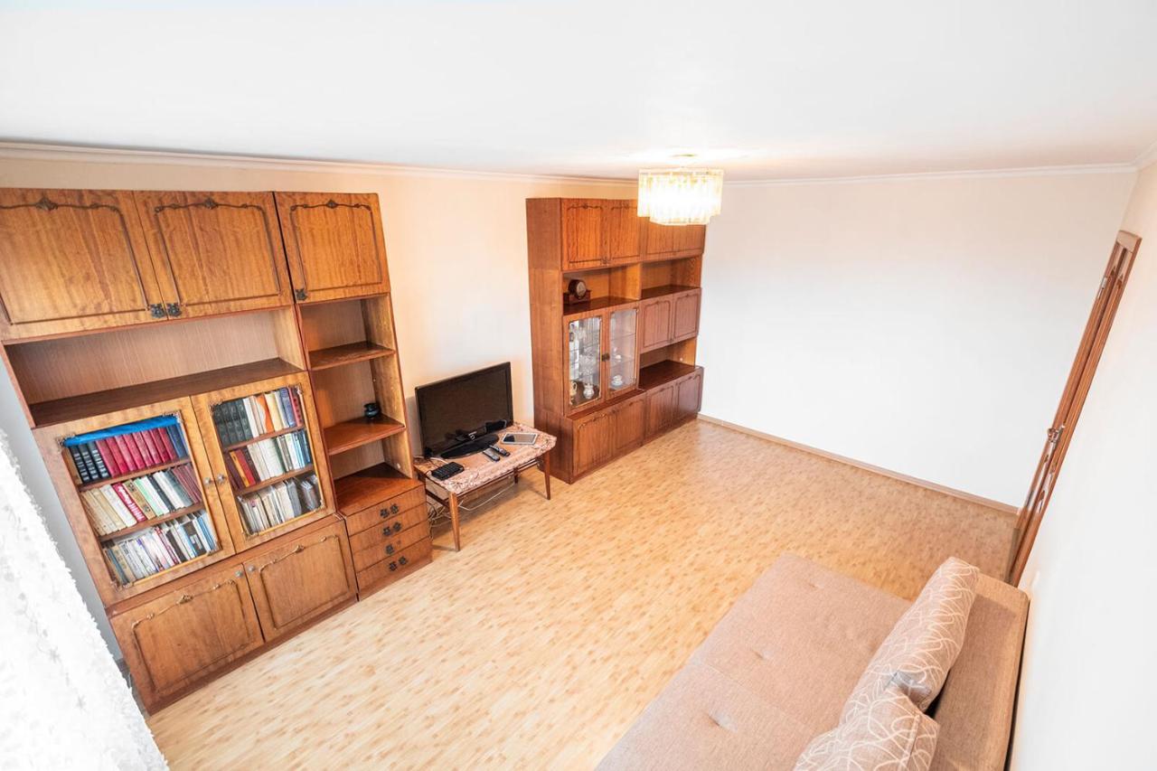 Apartment On Polevaya 44/12 Bohuszlav Kültér fotó
